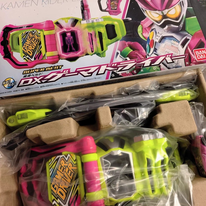 Kamen Rider Ex-Aid SUPER BEST  - огляд і ціна Gaming Accessories Toys